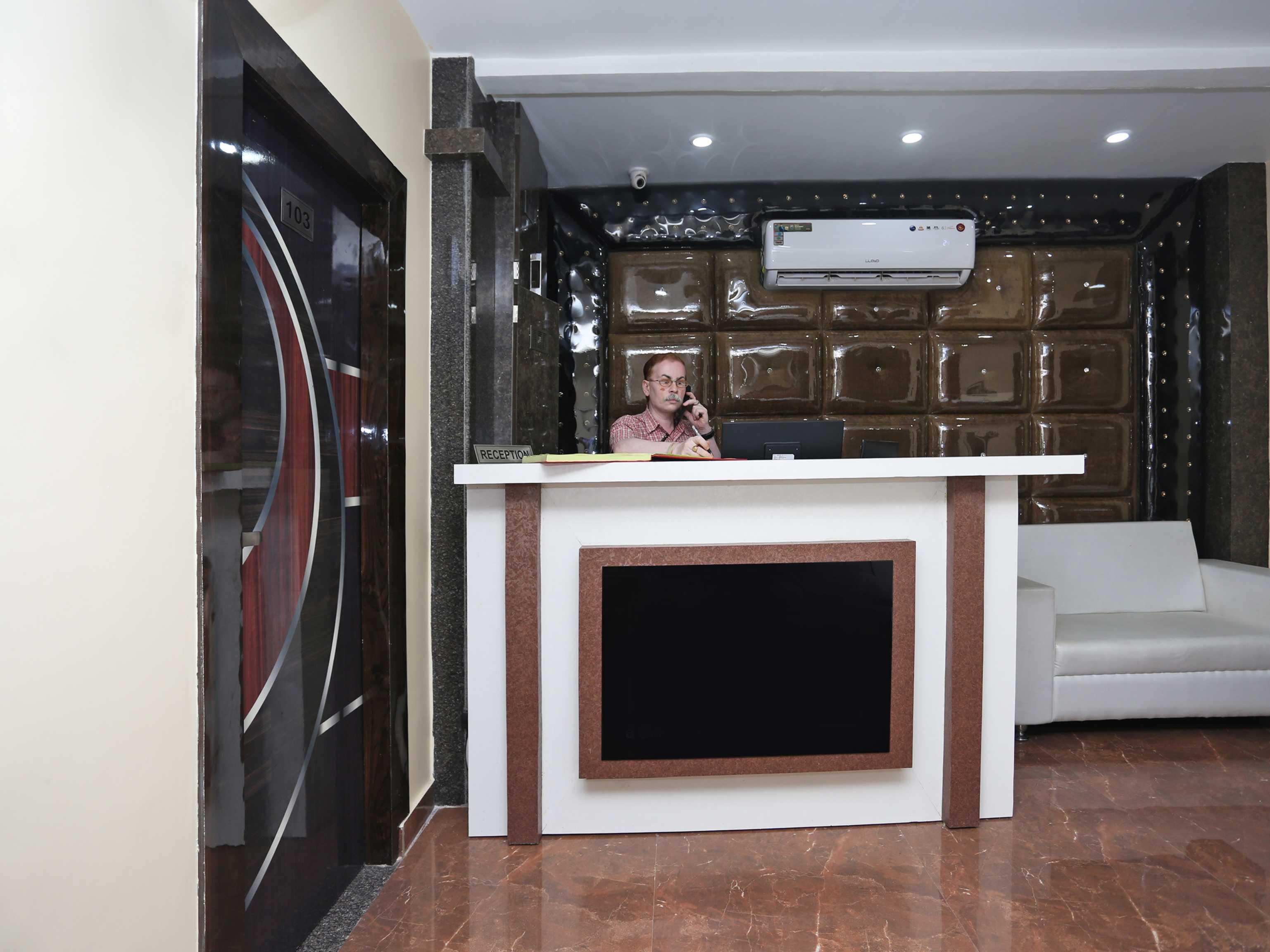 Fabexpress Gs Residency Hotel Varanasi Exterior foto